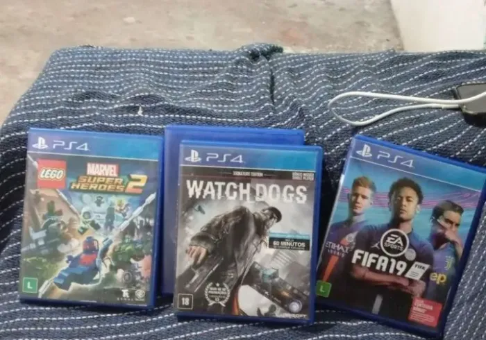 Combo, 4 jogos por 80