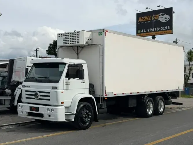 Vw Volkswagen 24-220 Worker 2008 Câmera fria