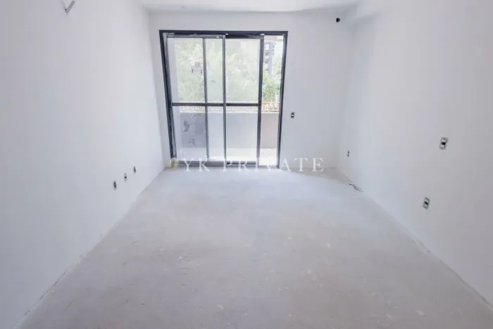 Studio/ Do It Faria Lima/ 1 Studio com varanda / Lazer clube !