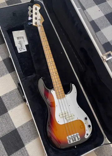 Baixo Fender American Precision Bass 1983 Vintage + Case Original - Made in USA