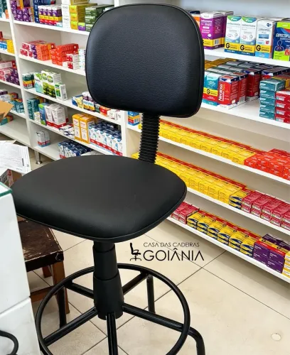 Cadeira secretária alta para balcão / caixa 