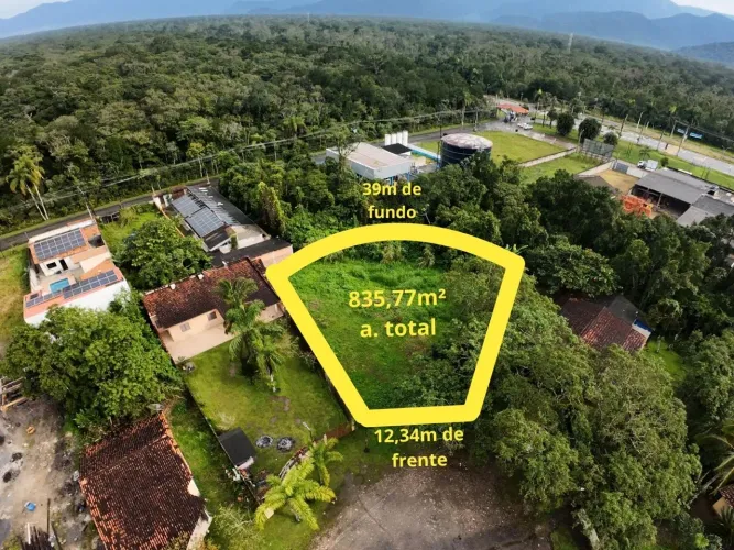 Terreno em São Lourenço por R$690.000