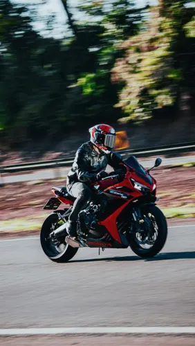 Honda CBR 650R 2024