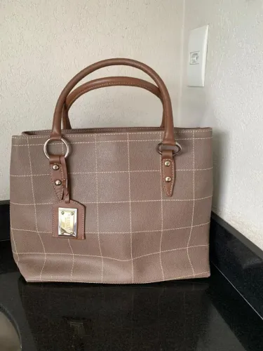 Bolsa Corello semi nova
