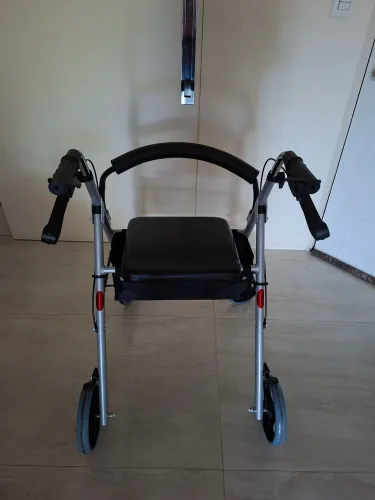 ANDADOR/CADEIRA 