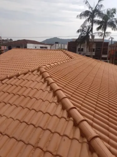 Telhados e mais