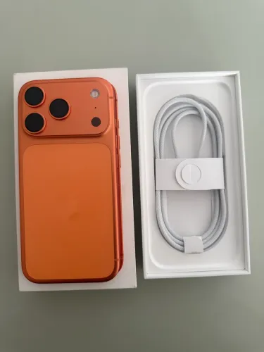 Iphone 17 Pro 256gb Orange Cosmic