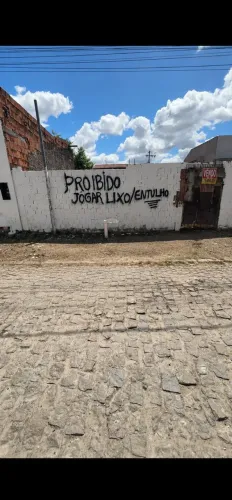Vendo terreno no bairro Campo Limpo