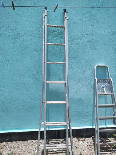 Escada de alumínio