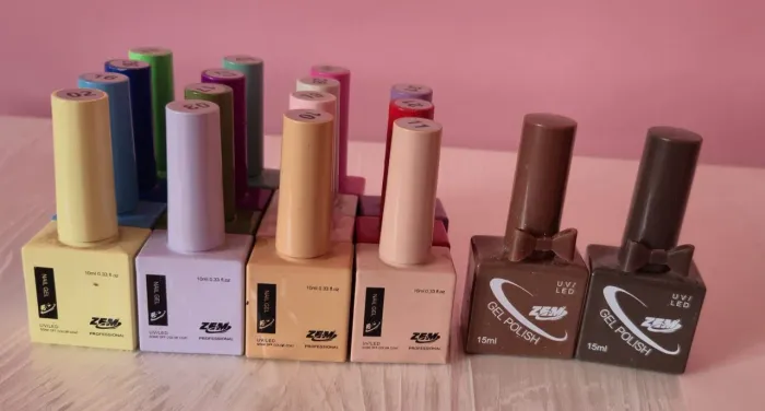 PRODUTOS E EQUIPAMENTOS PARA UNHAS