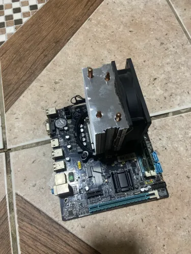 Kit placa mãe h61 m-atx, 2 pente memória ram dd3, processador Intel i7, e fonte 500w