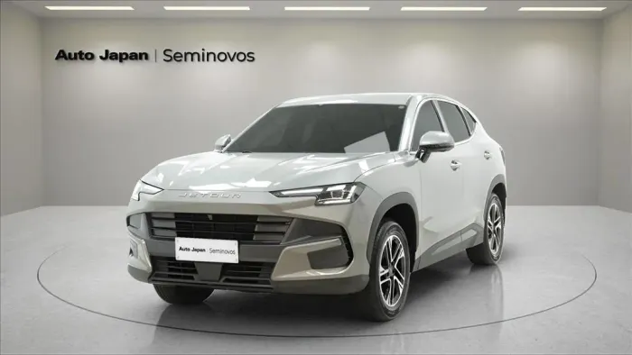Jetour S06 Advance 2027