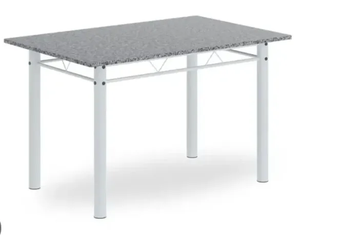Vende-se ? Mesa de Mármore sem cadeiras