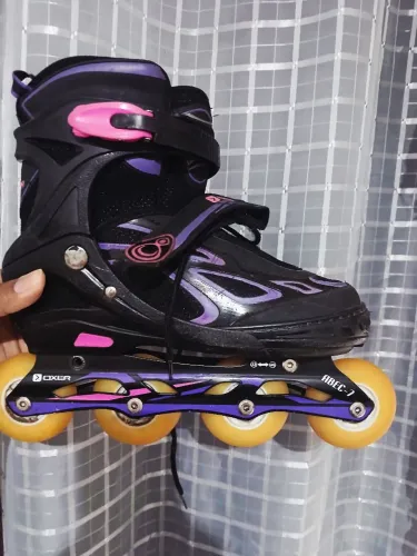 Patins Inline Oxer Light Ajustável (Tamanho 37 ao 40) - Com Rodas de LED