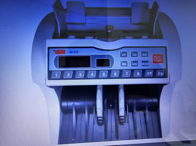 Contadora de cedulas eb 310 , semi nova , mesma garantia da nova toda revisada 