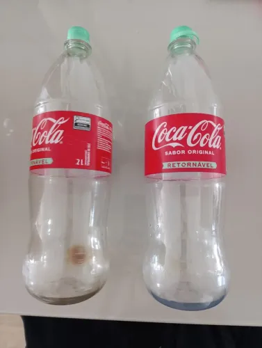 2 Garrafas Coca retornável