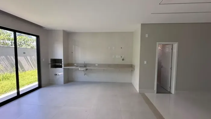 PASSAREDO, 240M2, 4 QTOS S/ 3 SUÍTES, FINO ACABAMENTO, FINANCIA