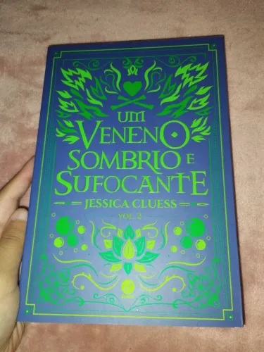 Um veneno sombrio e sufocante (Jessica Clubes)