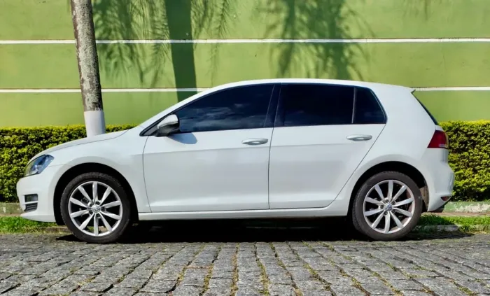 Volkswagen Golf Highline 1.4 TSI 140cv Aut. 2014