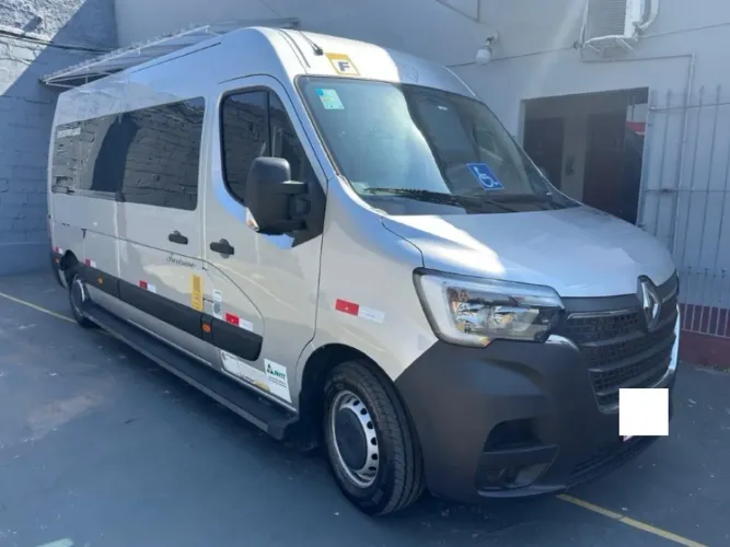Renault Master 2.3 DCI Executive Longo 16L Dies 2023
