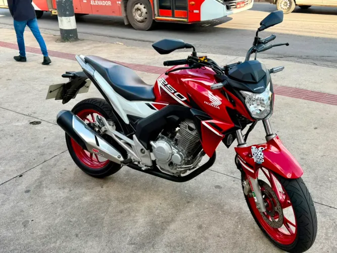 HONDA CB 250F TWISTER ABS