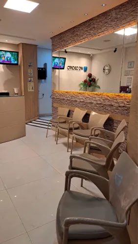 CONSULTÓRIO ODONTOLÓGICO COMPLETO