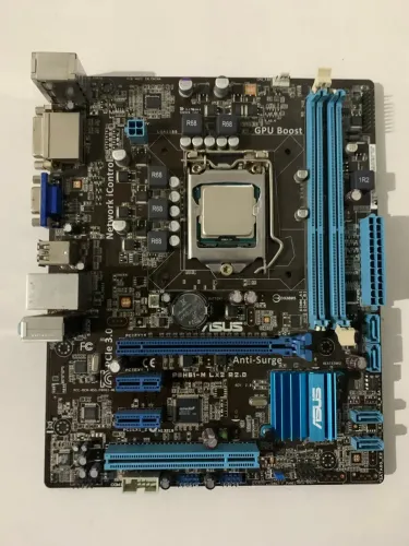 ?Kit de Placa Mãe Asus + Processador Intel i3 3224+ Cooler