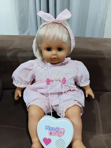 Boneca Nenê da Mamãe, da Tec Toy , anos 90 .Funciona com 2 pilhas AA