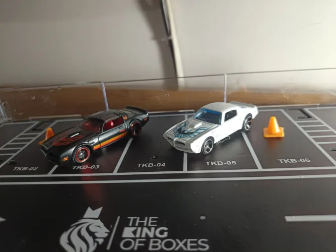 Lote Pontiac Firebird Hot-wheels