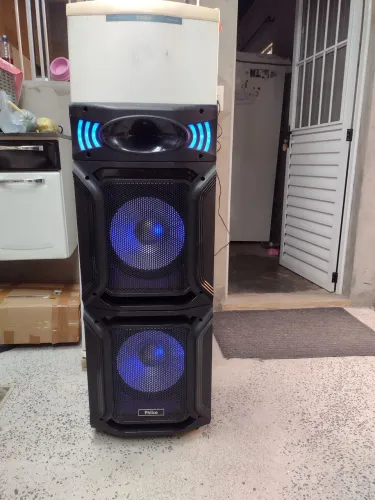Caixa de som Philco