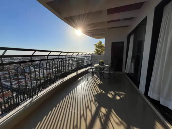 Cobertura de 206 m² no Edifício Ebel | 3 dormitórios | 1 suíte | 3 vagas