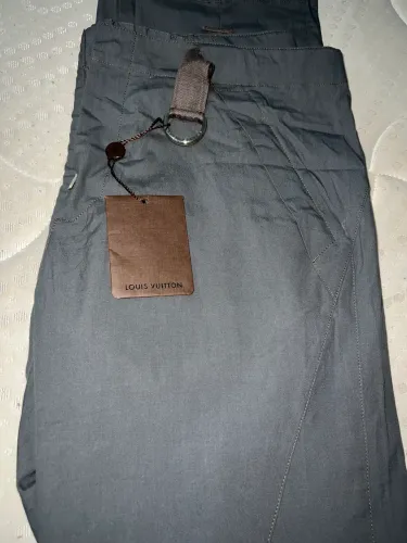 Calça de alfaiataria/tecnológica casual Louis Vuitton