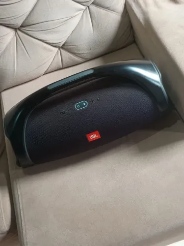 JBL Boombox 2