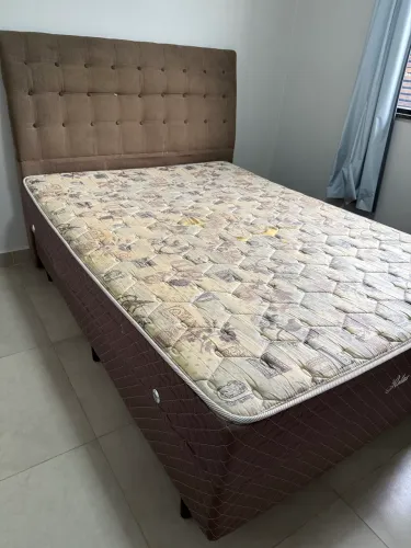 Cama box casal com cabeceira