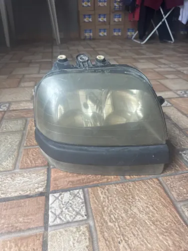 Farol original Fiat Doblo 2008/2009 lado direito