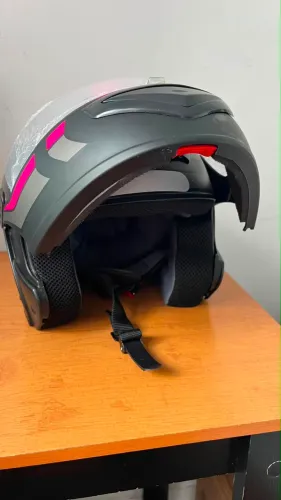 Capacete Robocop Mixs Rosa Fosco Gladiador Fechado Delta S Unissex