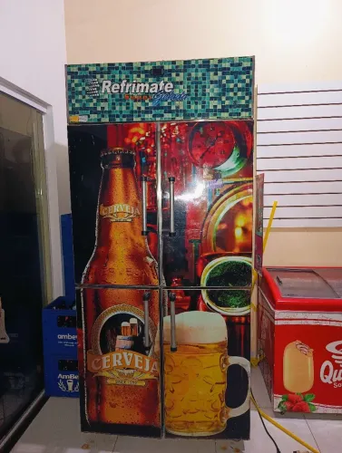 Mini câmera Fria Cervejeira 
