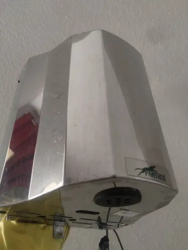 Secador de mão 1.400W inox