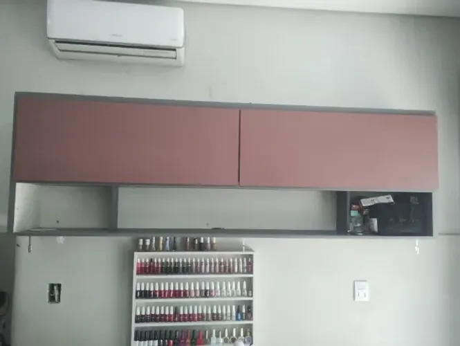 Armário suspenso