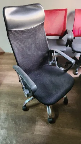 Cadeiras p/ Escritório/ Home Office 