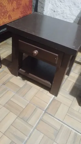 Vendo criado mudo