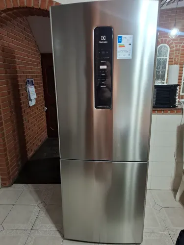 Geladeira electrolux 490L inverter