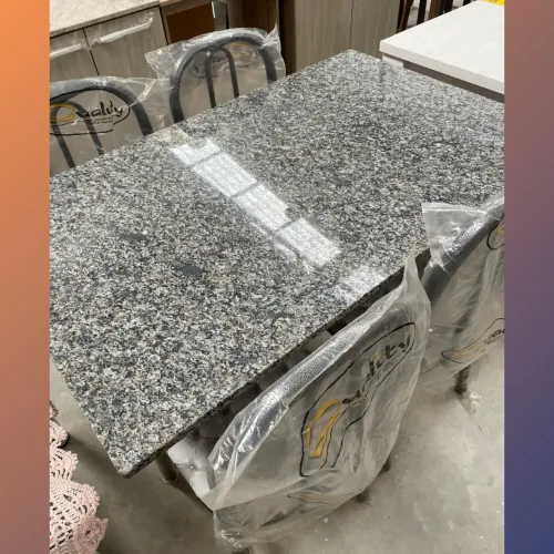 Mesa com 4 cadeiras - entrego Curitiba e região