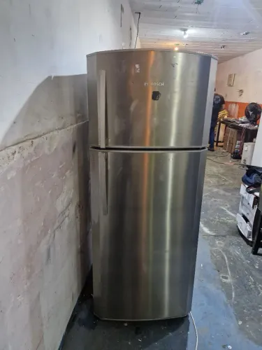 Geladeira Bosch Frost Free INOX