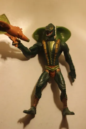 Kobra Khan "Venom-Spitting" Mestres do Universo - Mattel