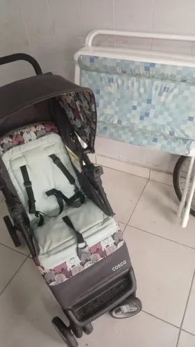 carrinho e trocador de bebê