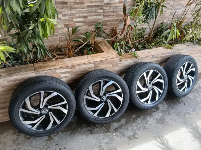 Aro 15 , 5 furos