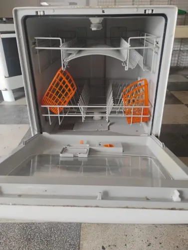 Máquina de lavar louça ?