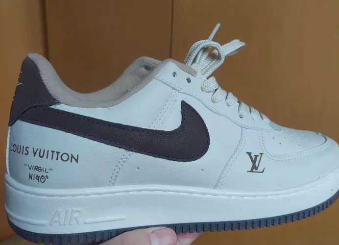 Tênis Nike novo