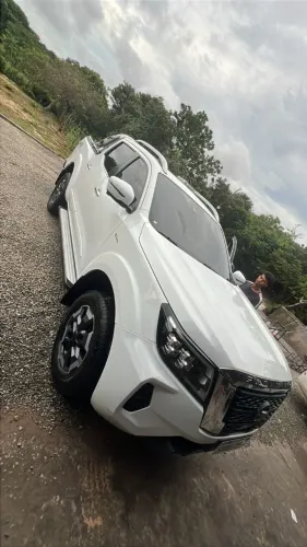 Nissan Frontier Plati. CD 2.3 Bi-TB Dies.aut. 2024
